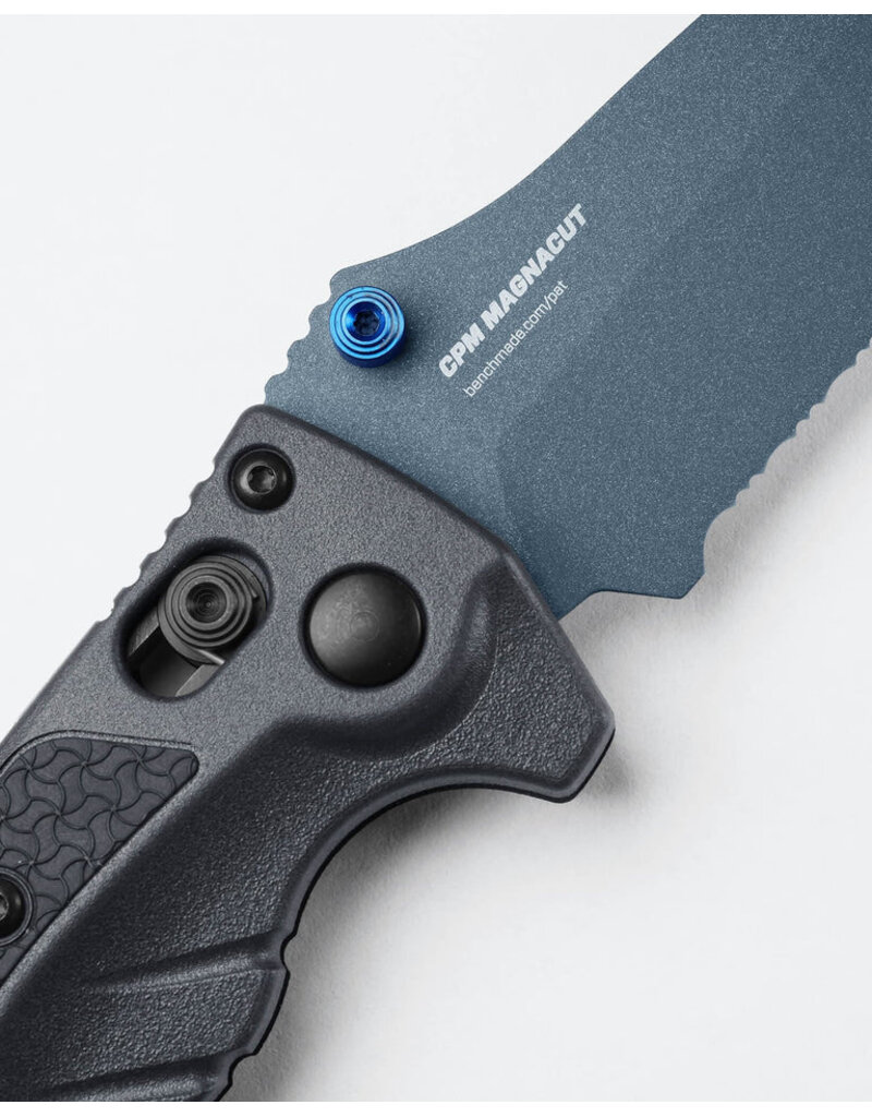 Benchmade Mini Adira Tempest Gray Drop-Point