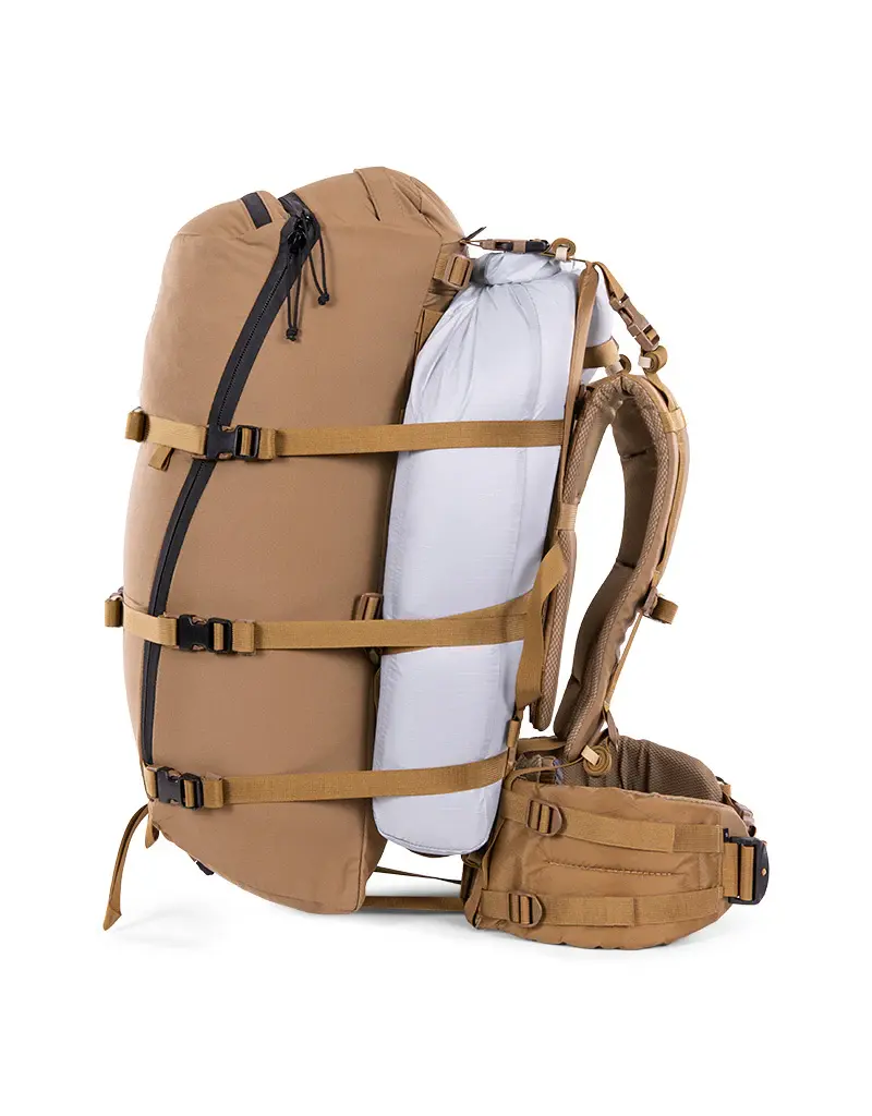 Stone Glacier R3 3300 + R3 Frame Coyote Medium