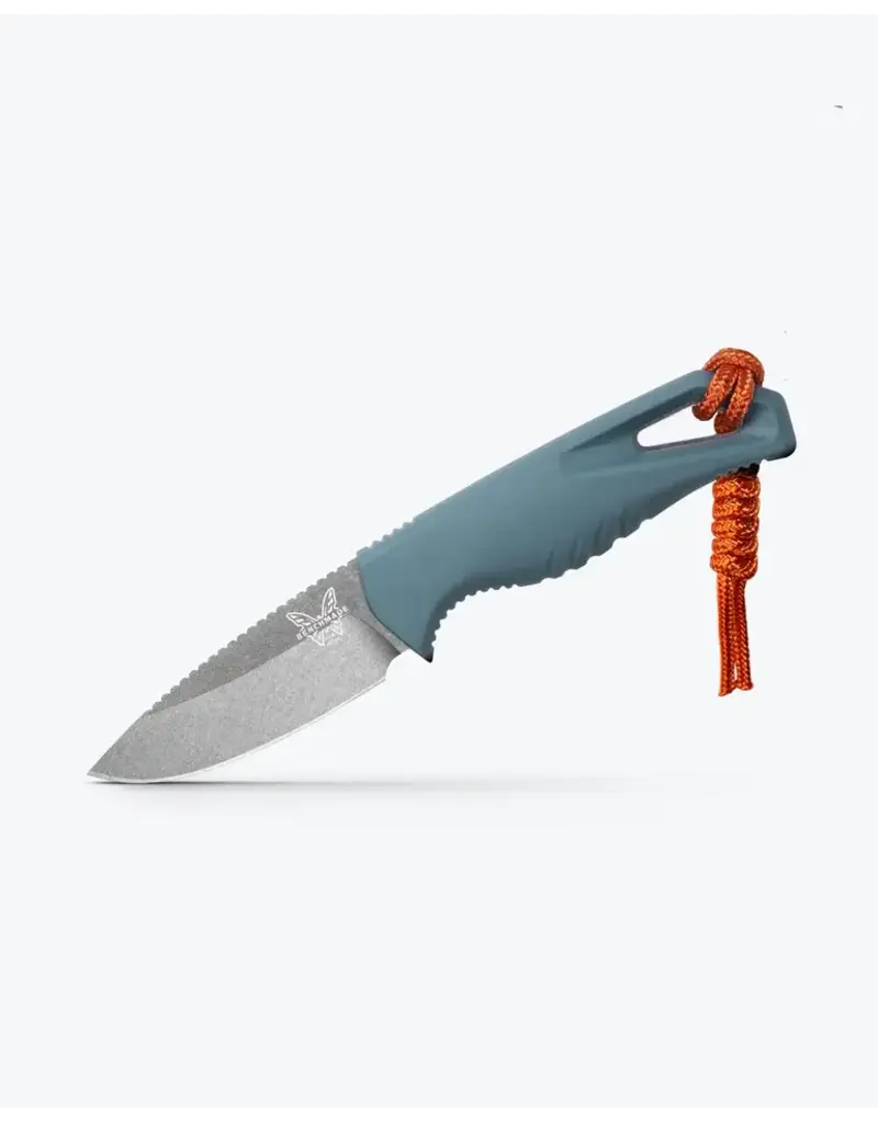 Benchmade Intersect Depth Blue Santoprene Drop-point