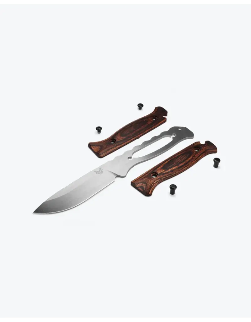 Benchmade Saddle Mountain Skinner Stabilized Wood Drop-point