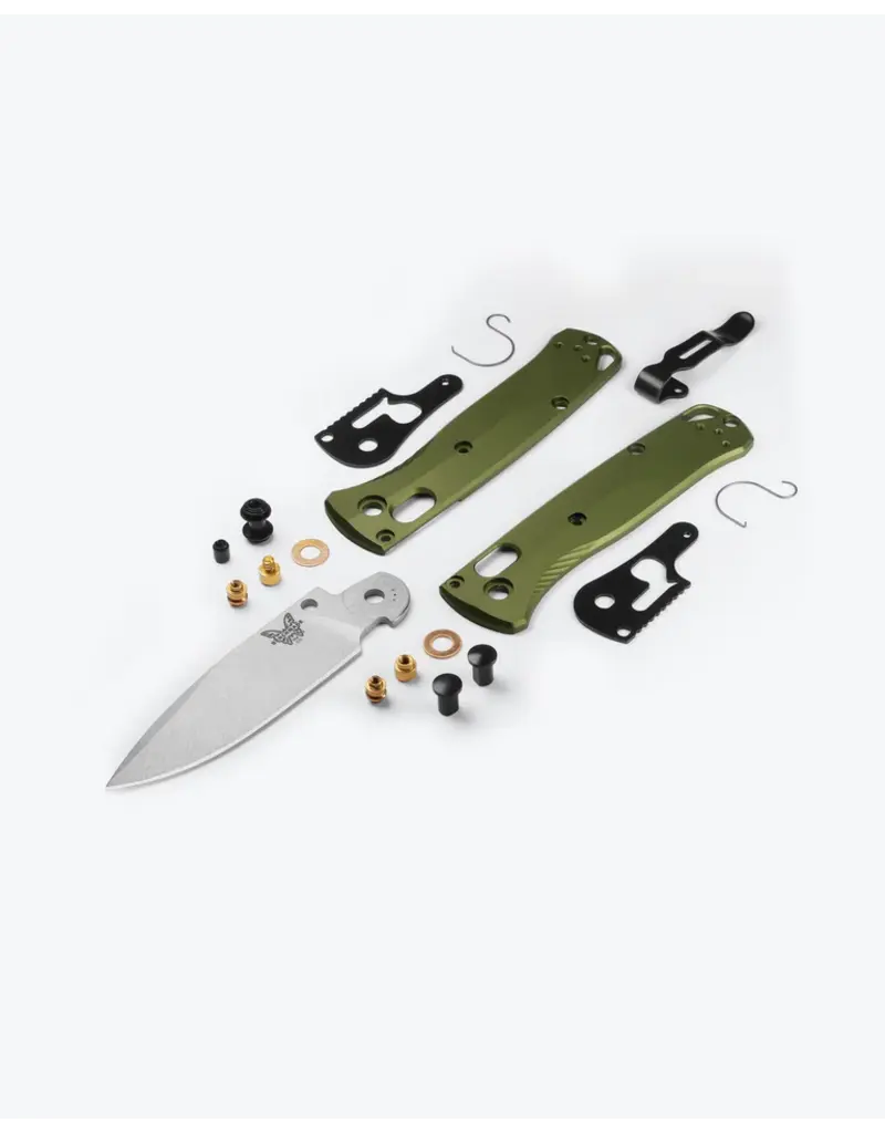 Benchmade Mini Bugout Woodland Green Drop-point