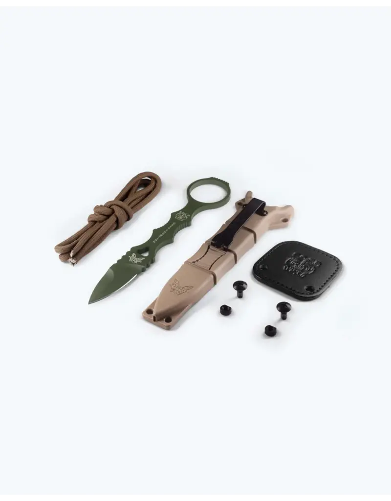 Benchmade MINI-POIGNARD SOCP, CERAKOTE OLIVE DRAB, ÉTUI TAN