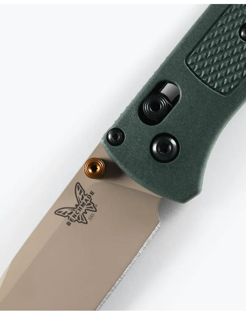 Benchmade Bugout Taiga Green Grivory Drop-Point
