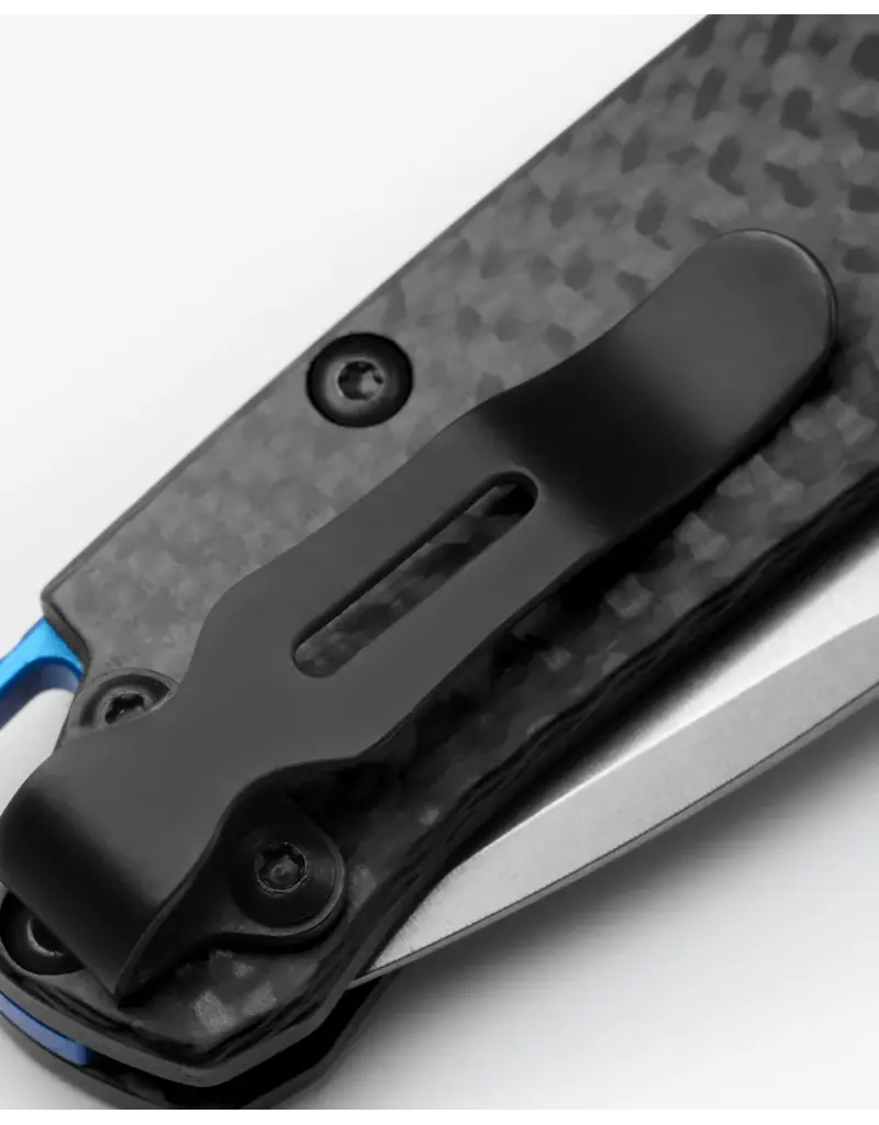 Benchmade  Mini Bugout en fibre de carbone