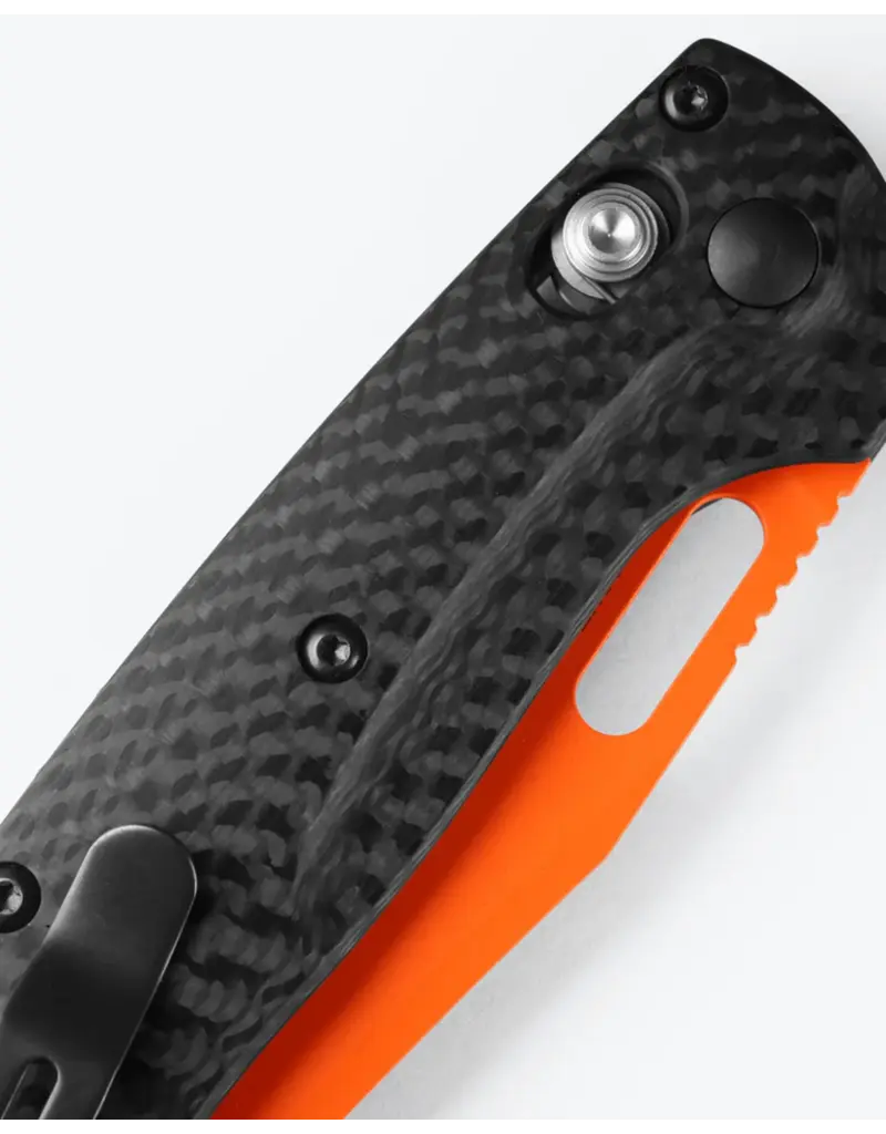 Benchmade Mini Taggedout Carbon Fiber