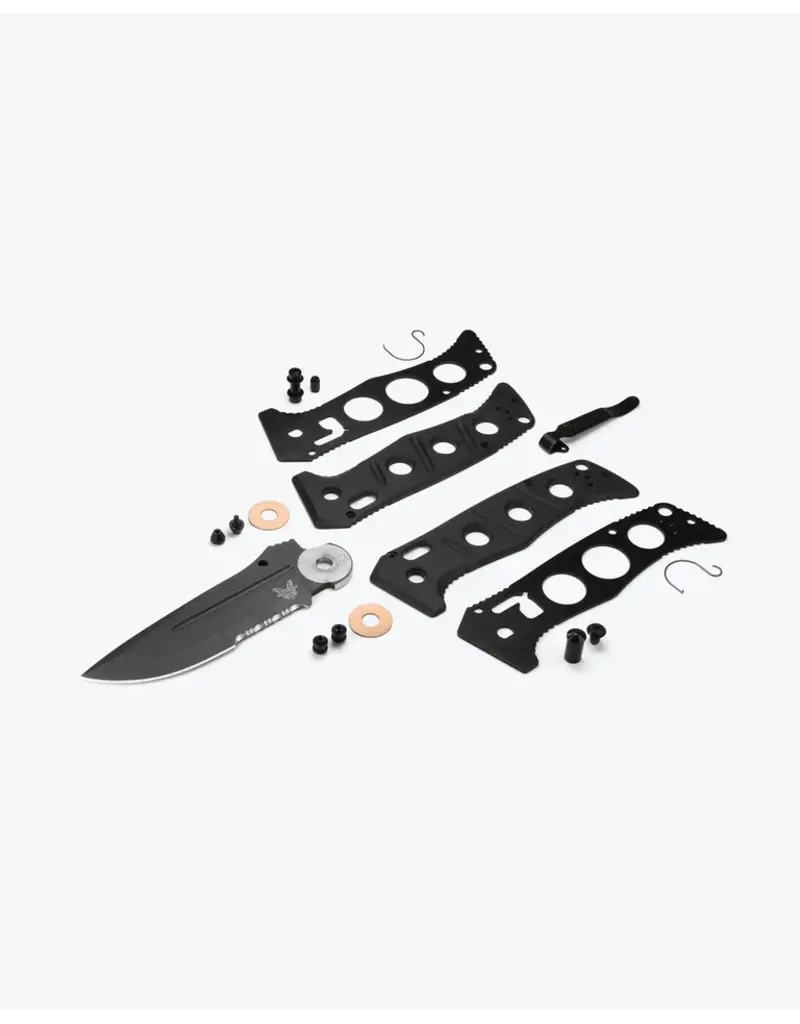 Benchmade Adamas G10 Noir Pointe Tombante