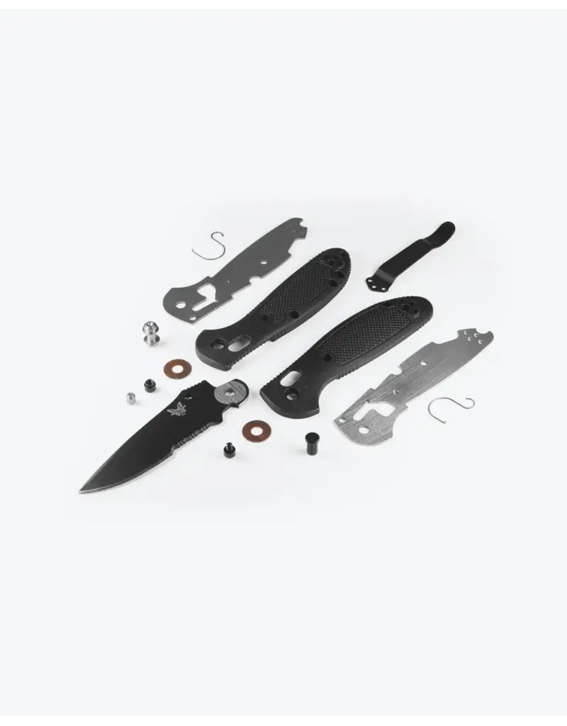 Benchmade Mini Griptilian Black Grivory Drop-point
