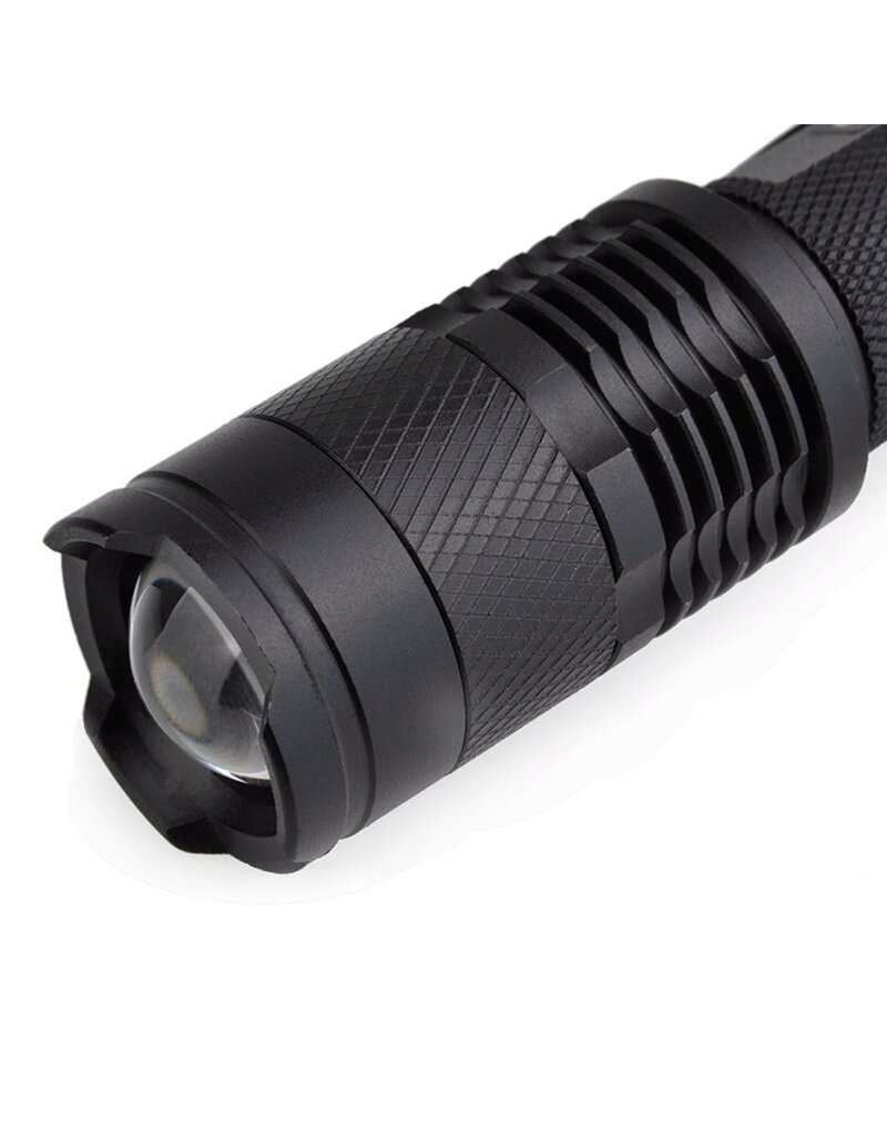 WADSN Mini Telescopic Zoom Flashlight