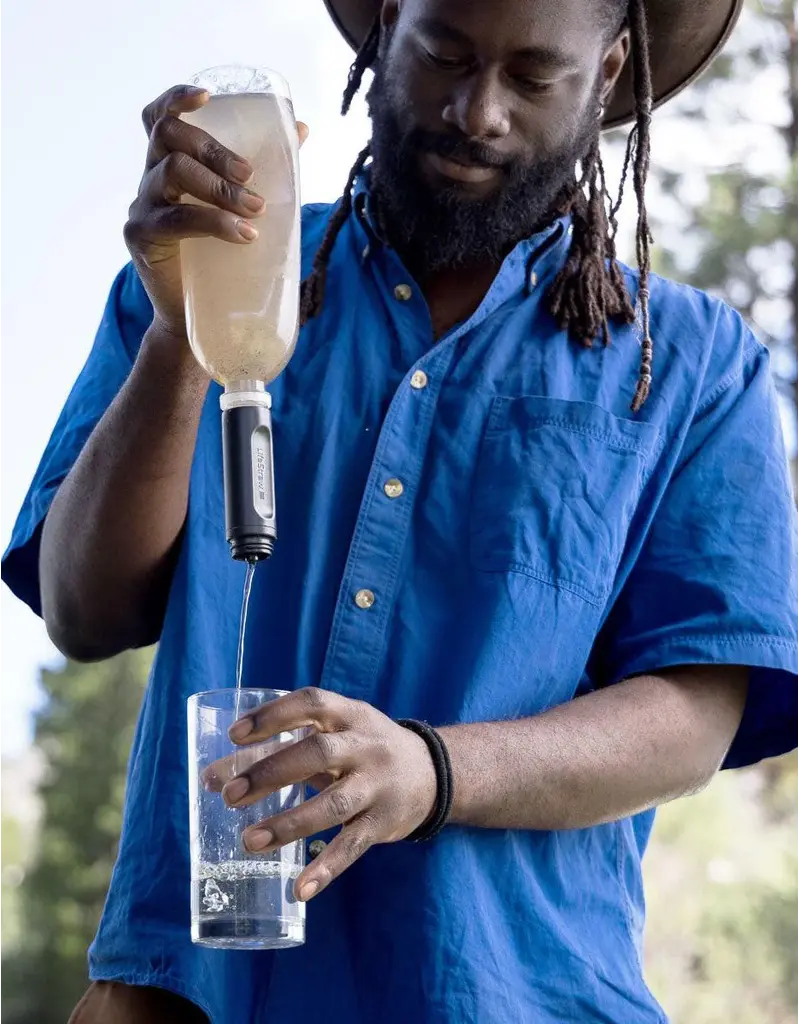 LifeStraw Peak Soft Squeeze Water Bottle Filter System 650ml