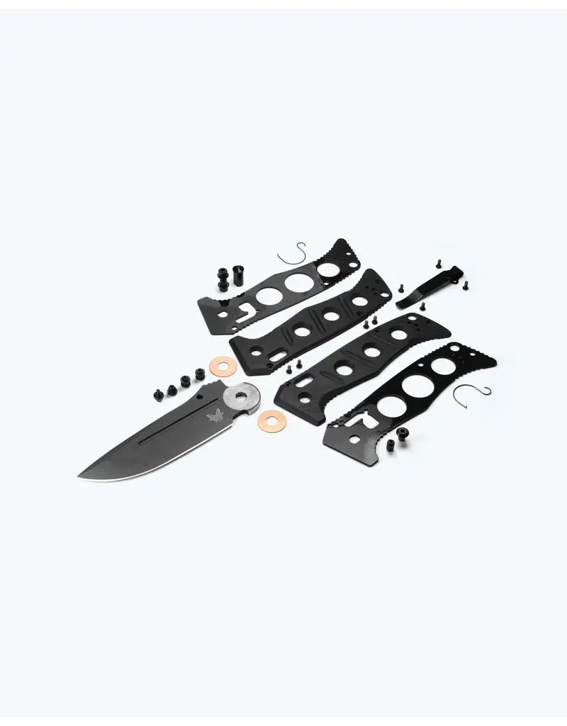 Benchmade Adamas Magnacut Black G10 Drop-point