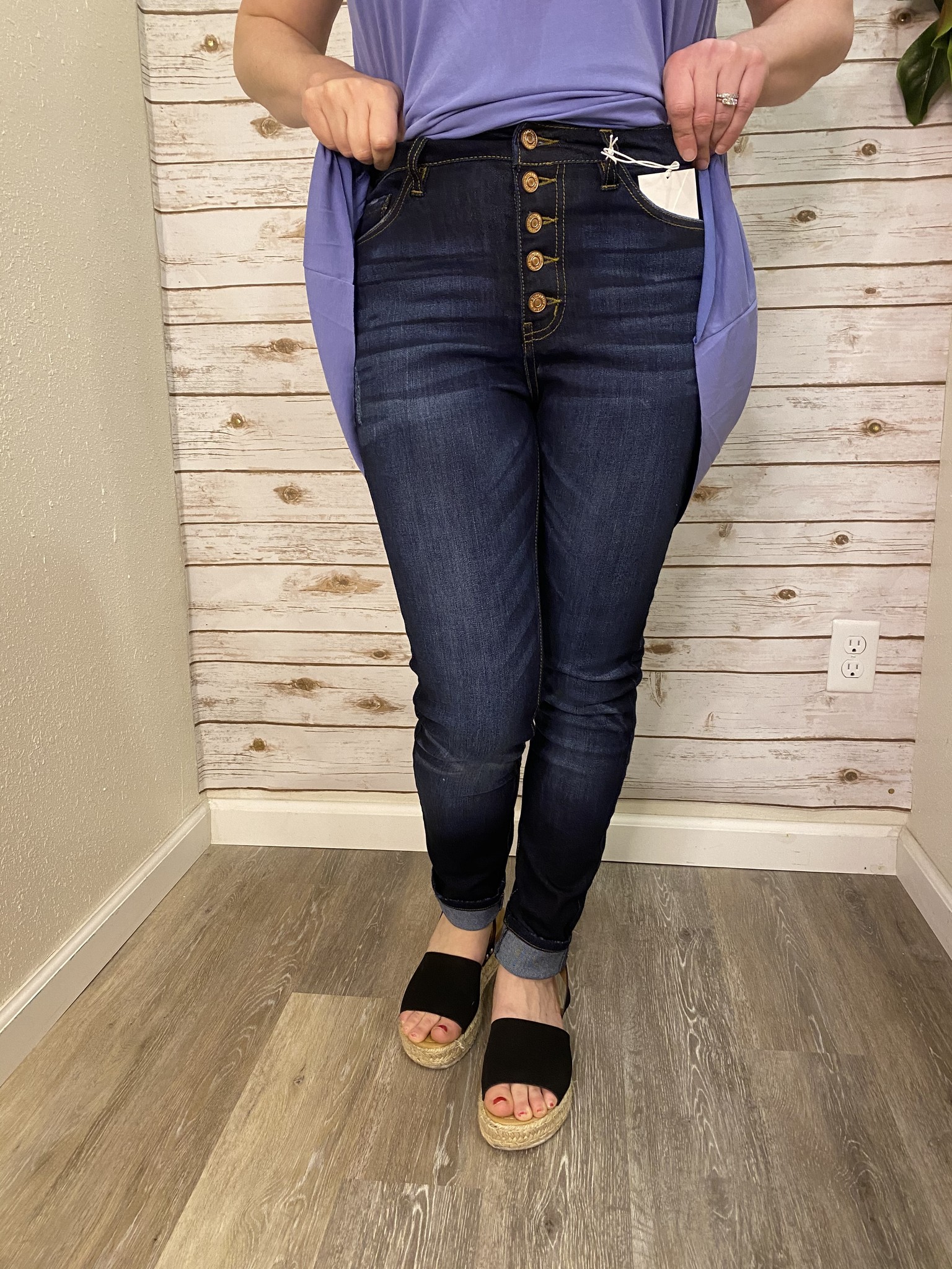 non distressed jeans