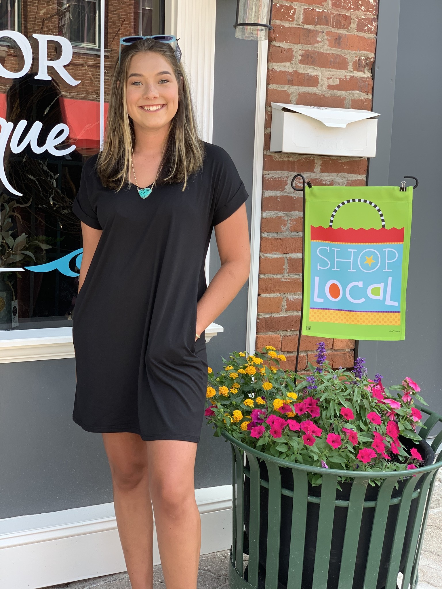 red and black t shirt dress