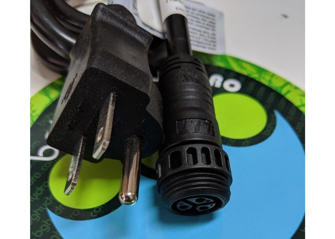 Fluence for Ray 22/44/66, RAZr, Spydr X (+) 277V Threaded 6' CORD