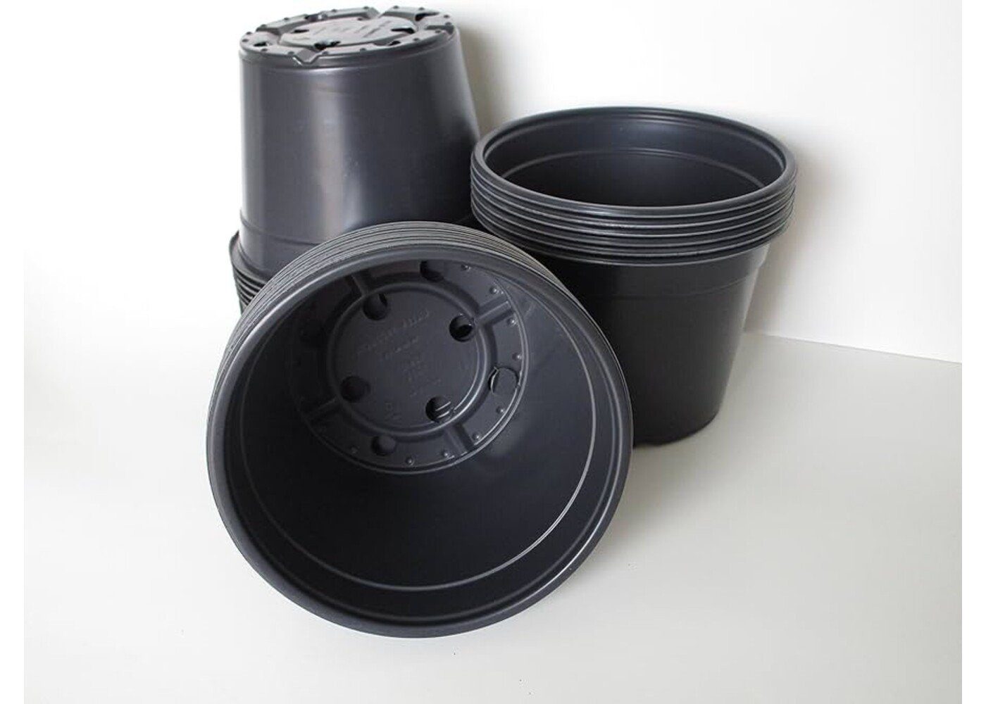 Dillen Round 1qt Pots Black 5"