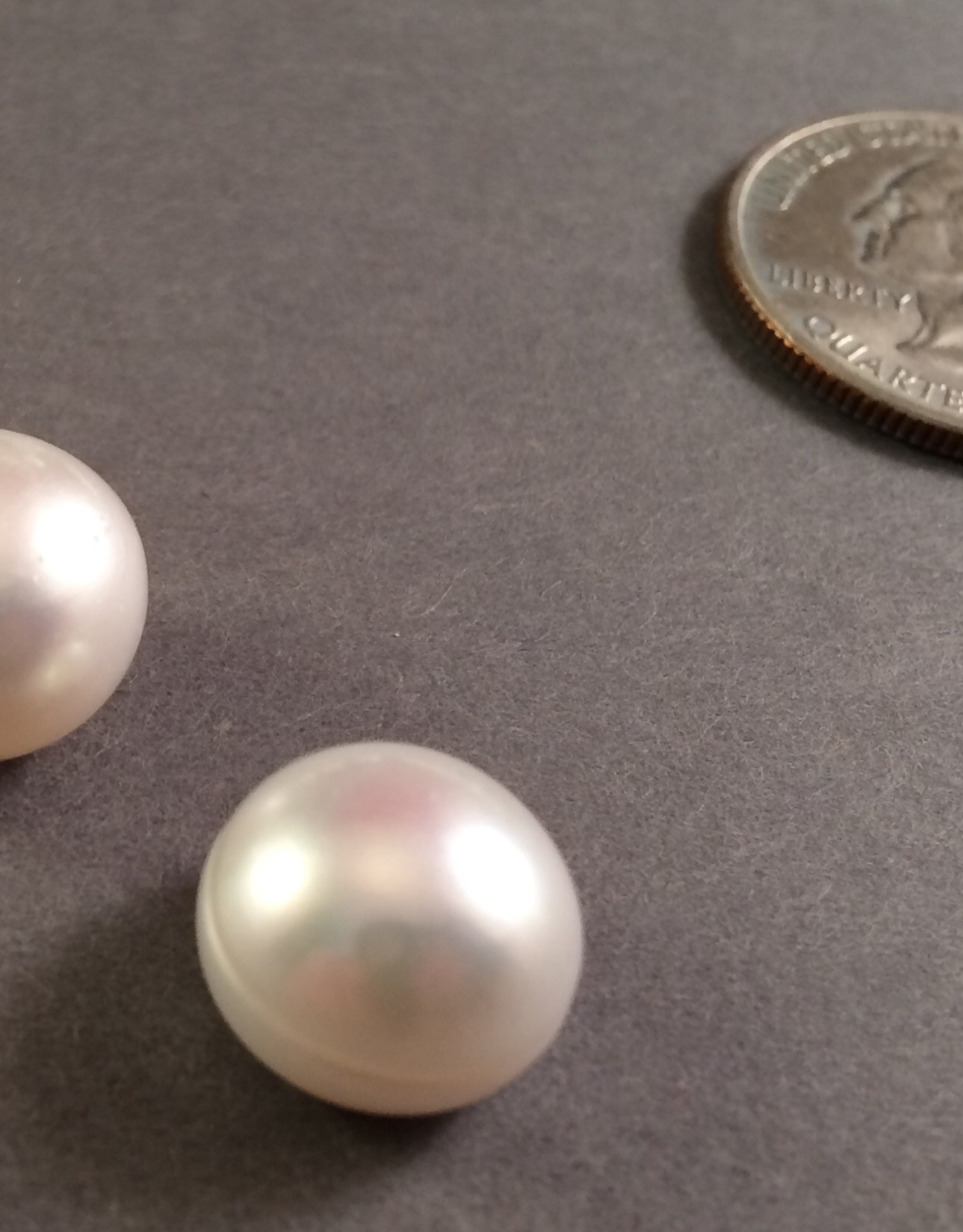 Half Drilled 1314mm Pearls Jumping Mouse Beads