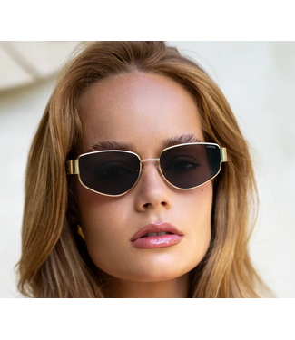 Delilah  Gold/Brown