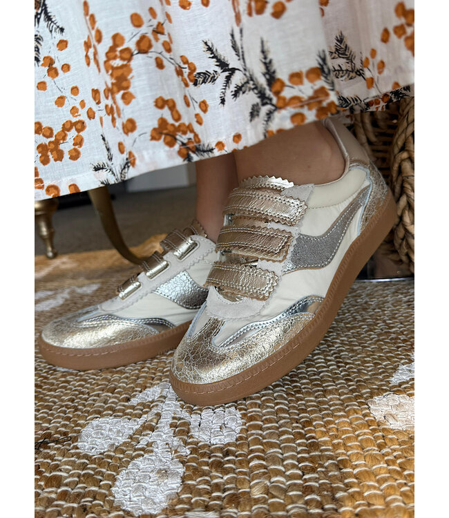 Silver/Gold Sneaker