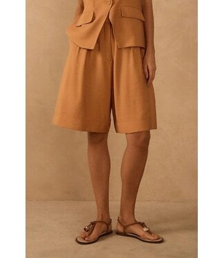 Dress To Pleated Bermuda Shorts