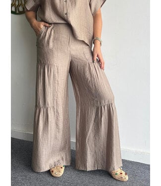 Crinkled Tiered Wide Leg Pant