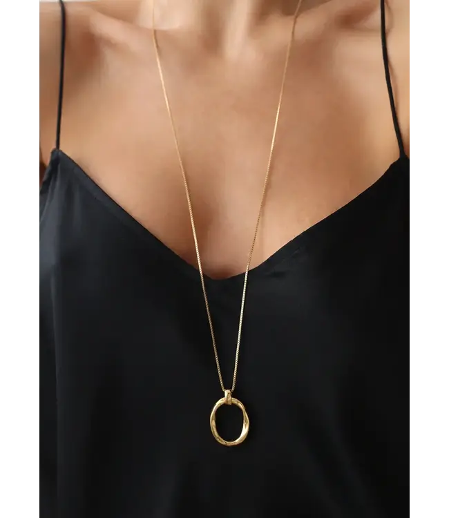 Chloe Long Pendant Necklace