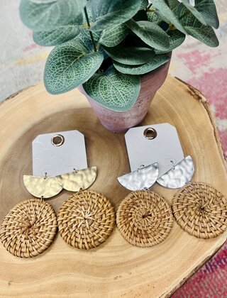 Rattan round earrings