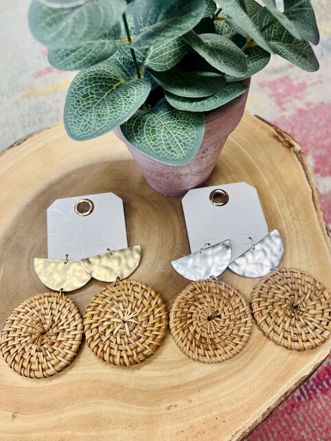 Rattan round earrings