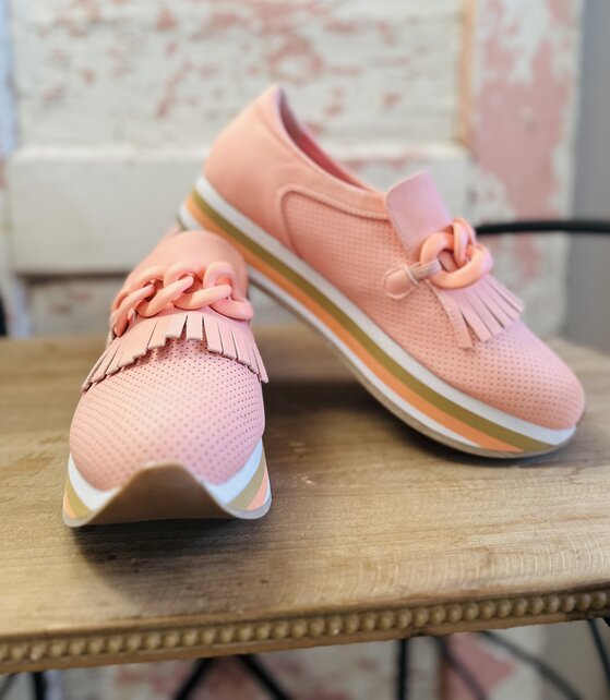 Feeling Peachy Loafers