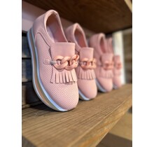 Feeling Peachy Loafers