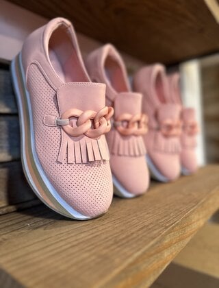 Feeling Peachy Loafers