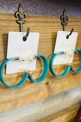 Gracie’s Green Hoops