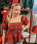 Farah’s Festive Top