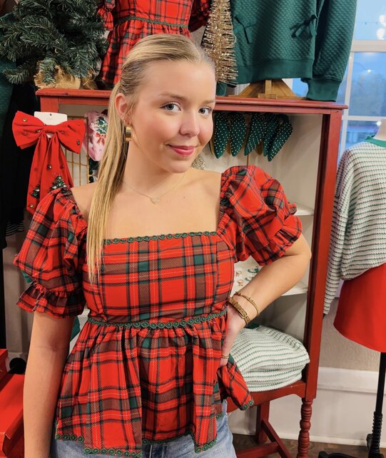 Farah’s Festive Top