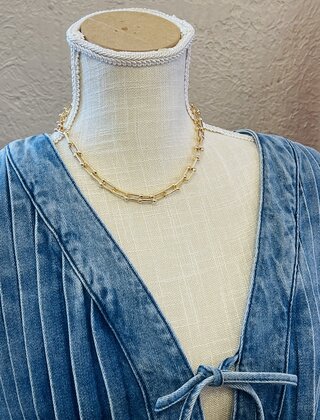 Gold Linked Necklace