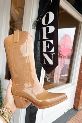 When It’s Raining In Georgia