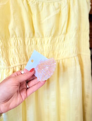 Shell Claw Clip