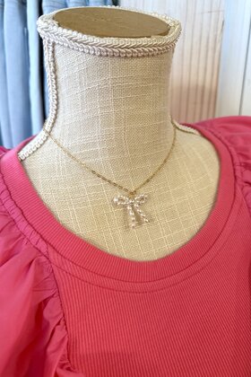 The Perfect Pearl Bow Necklace