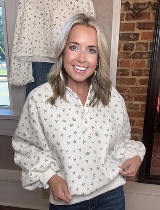 The Reagan Floral Pullover