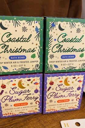 Old Whaling Co Holiday Candle