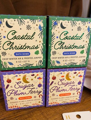 Old Whaling Co Holiday Candle