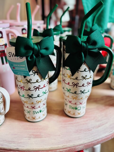Swig Christmas Bows Mega Mug 30oz