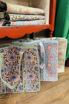 On the Go Quilted Tote