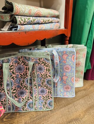 On the Go Quilted Tote