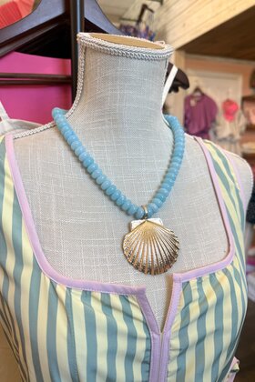 Metal Shell Charm Necklace Set