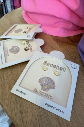 Sally’s Seashell Studs