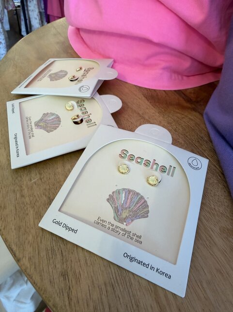 Sally’s Seashell Studs