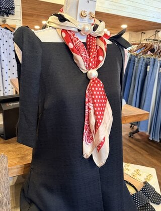 Pearl Scarf Enhancer
