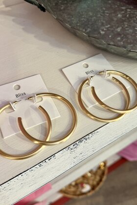 Everyday Gold Hoops