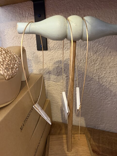 Wire Brass Chocker