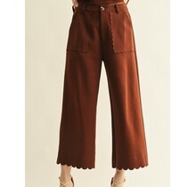 Chestnut Charm Scalloped Bottoms