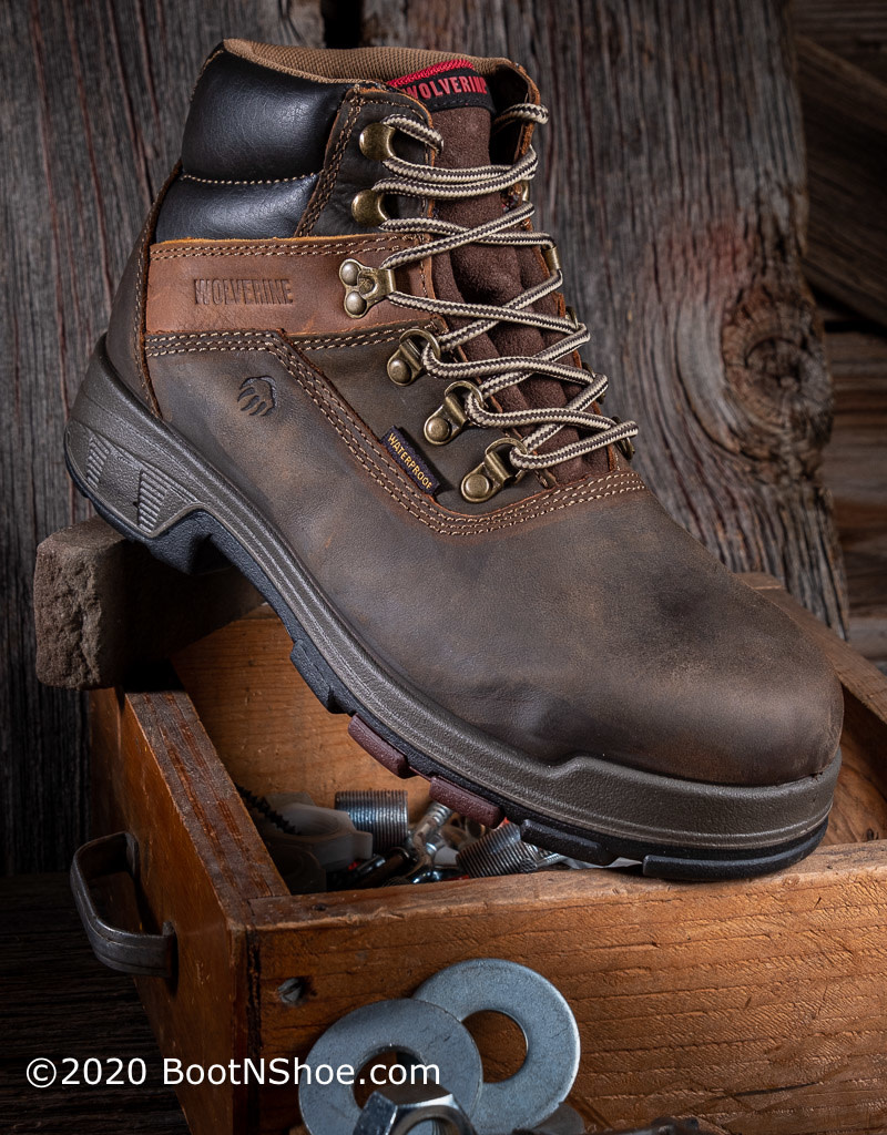 wolverine square toe work boots